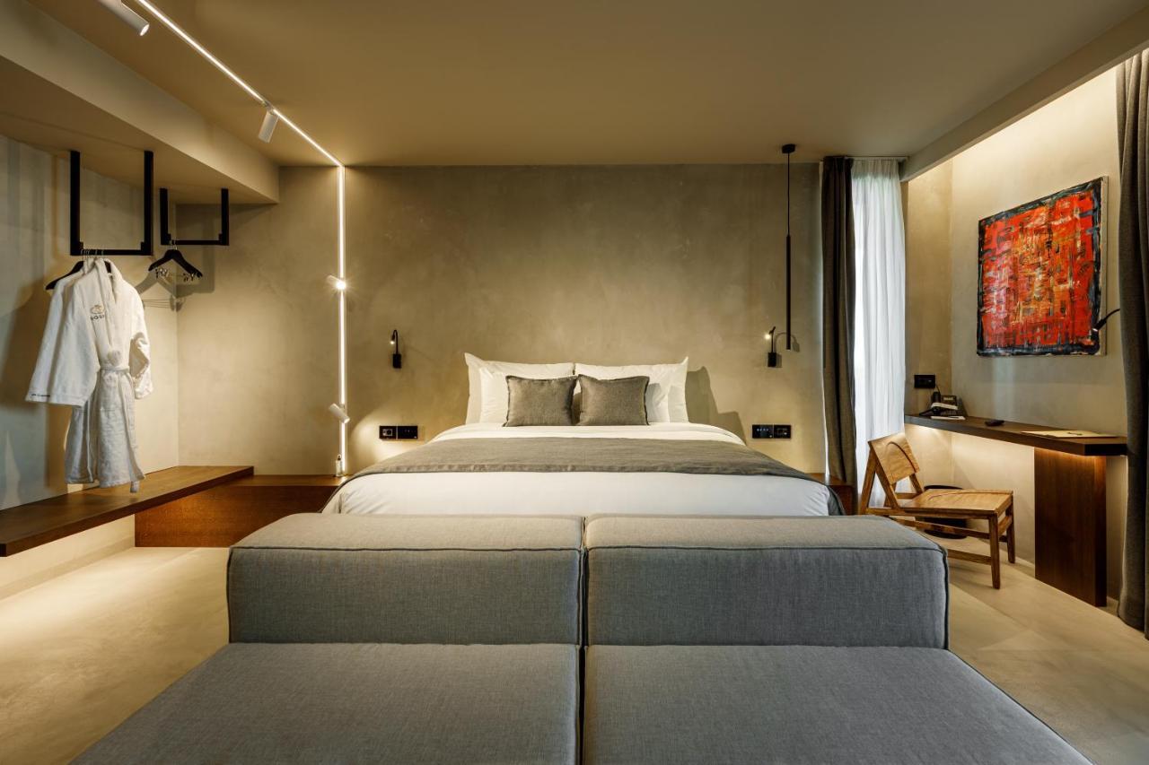 Qosmo Brasov Hotel Ngoại thất bức ảnh